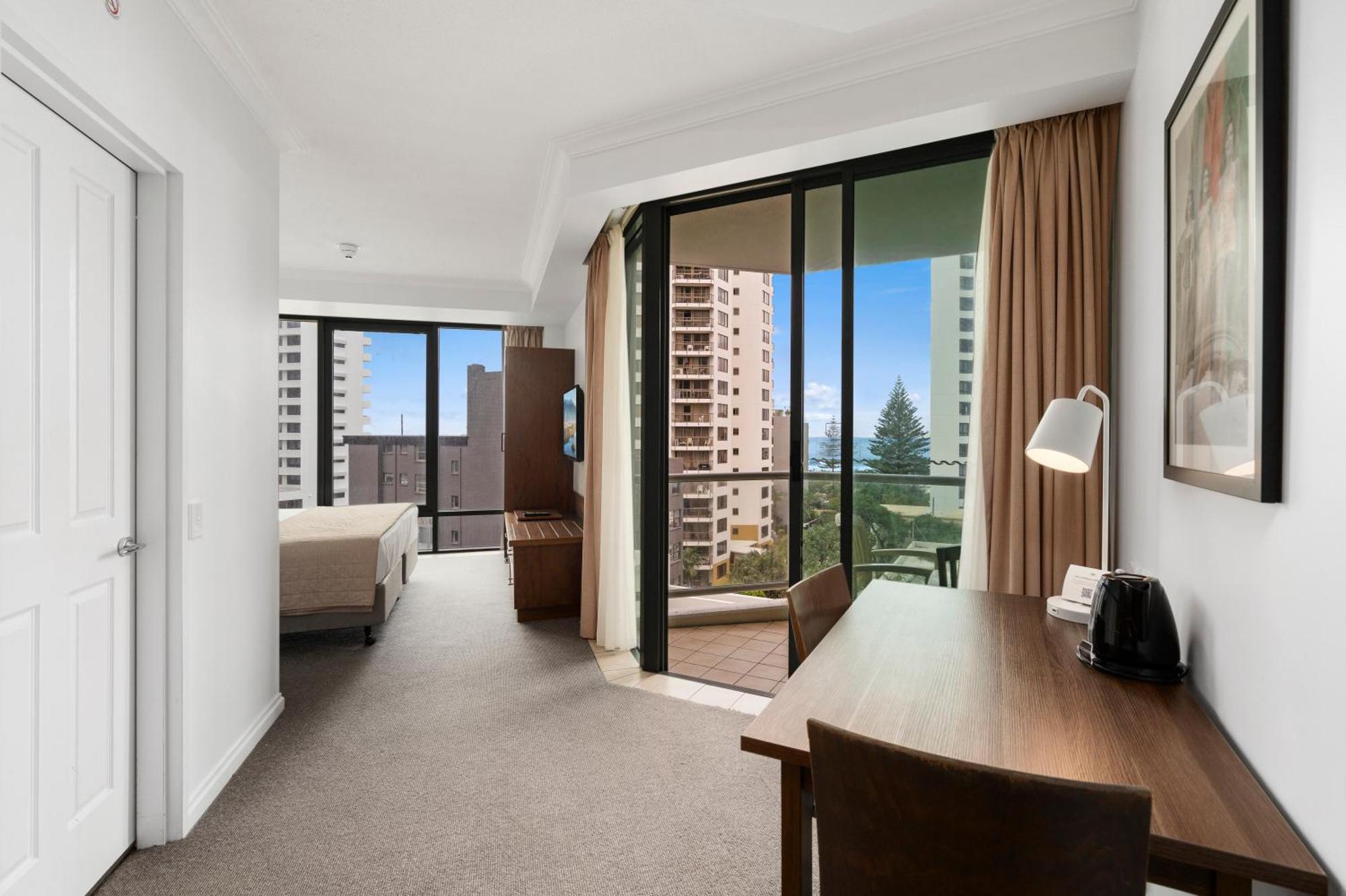 Legends Surfers Paradise Mid Week Madness Deal - Q Stay Gold Coast Dış mekan fotoğraf