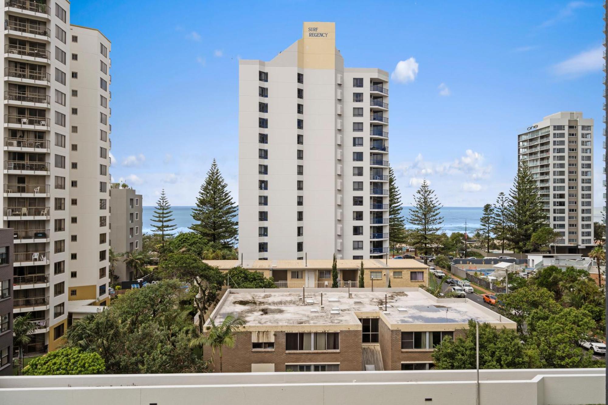Legends Surfers Paradise Mid Week Madness Deal - Q Stay Gold Coast Dış mekan fotoğraf